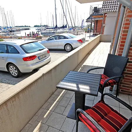 Meerblick Lemkenhafen 3*