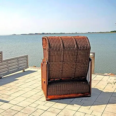 Meerblick Lemkenhafen Hotel Fehmarn