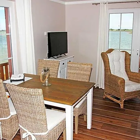 Hotel Meerblick Lemkenhafen Fehmarn